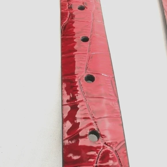 Liz Claiborne NWT S Red Faux Patent Snake Belt - Picture 9 of 9